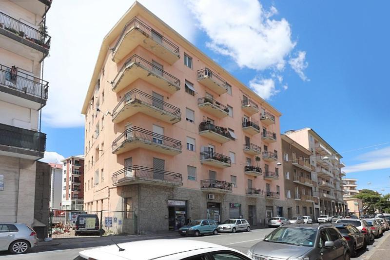 Nemo Apartment Imperia Bagian luar foto